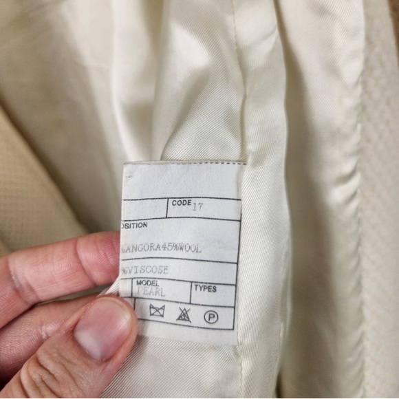 Reiss Angora Wool Ivory Cream Soft Girl Coat Size Large Pleated Peacoat Swing - Picture 10 of 11